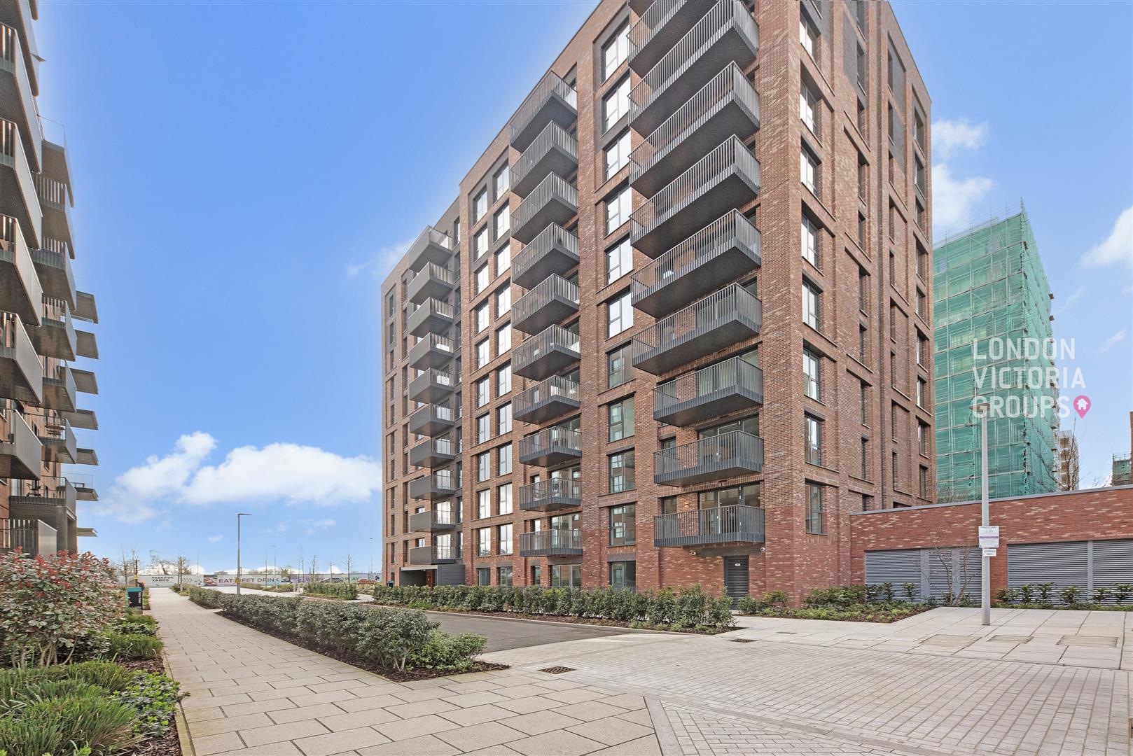 1 bed property in Iris House, 2 Cedrus Avenue, Southall